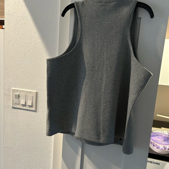 Mock turtleneck sweatshirt, vest with side pockets - Picture 4 of 4